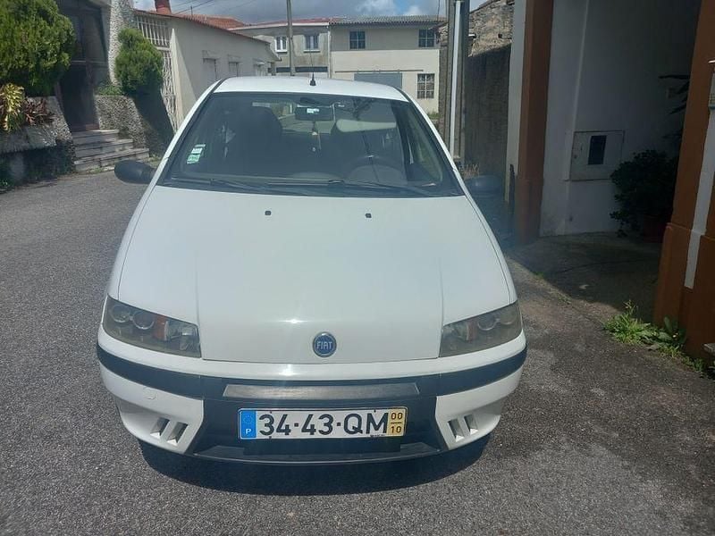 Usado 2001 Fiat Punto Citadino | € 1.200 (Preço justo) - Imagem 1/4