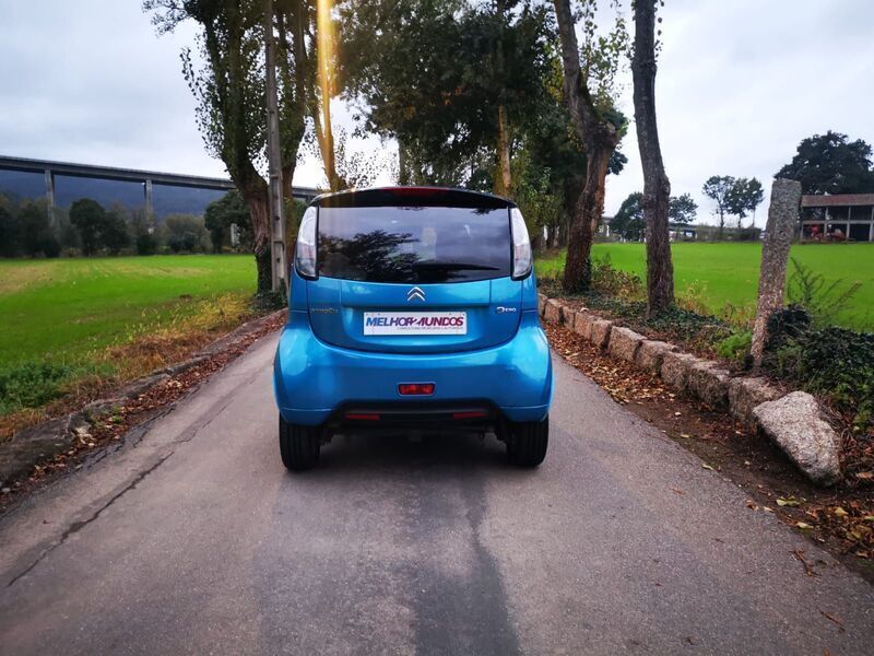 Usado Citroën C-zero Seduction 49 kW (67 HP) 2015 Azul Citadino