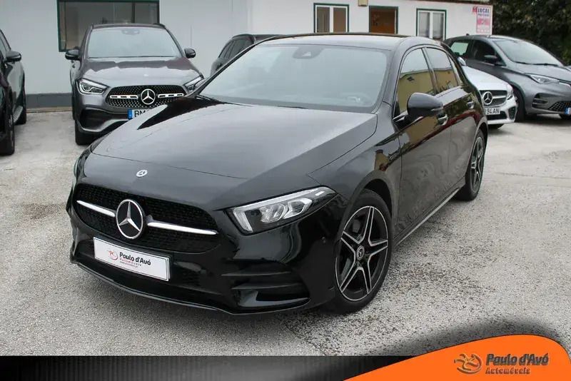 Preto Usado 2022 Mercedes A250 AMG line | € 32.600 (Super Preço) - Imagem 1/4