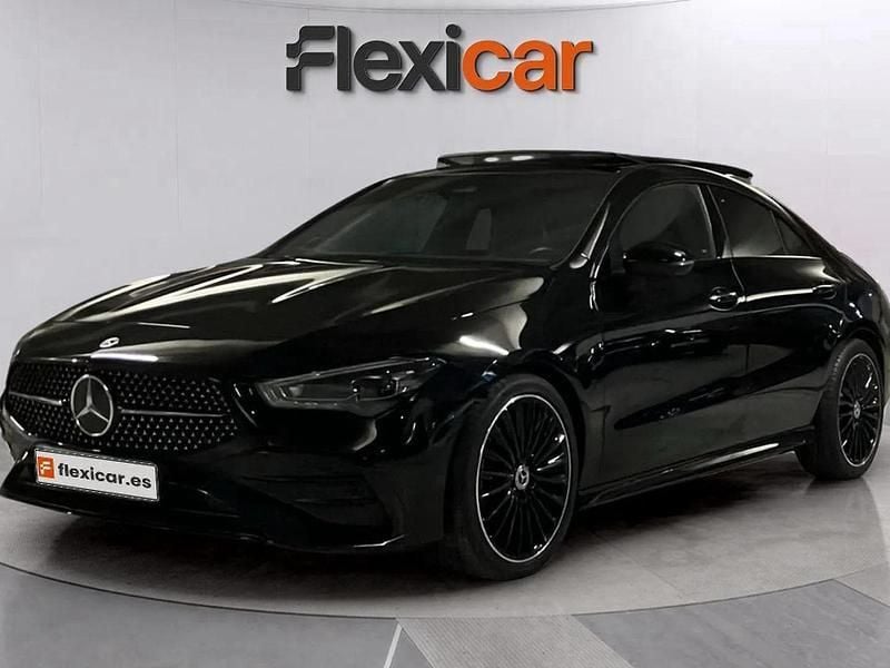 Preto Usado 2023 Mercedes CLA180 AMG line Sedan | € 40.990 (Preço justo) - Imagem 1/4