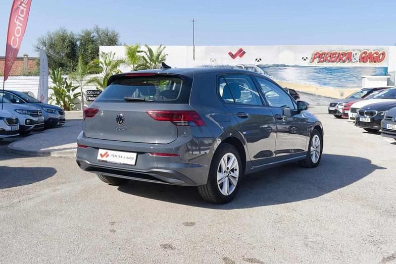 Usado VW Golf VIII 116 HP (85 kW) 2023 Cinzento Citadino