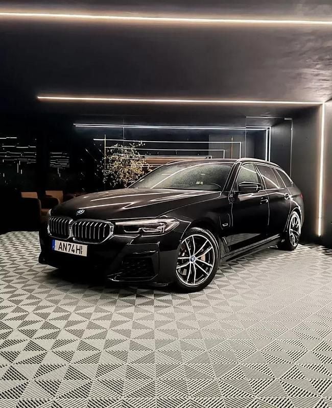 Usado BMW 520 204 HP (150 kW) 2022 Preto Carrinha