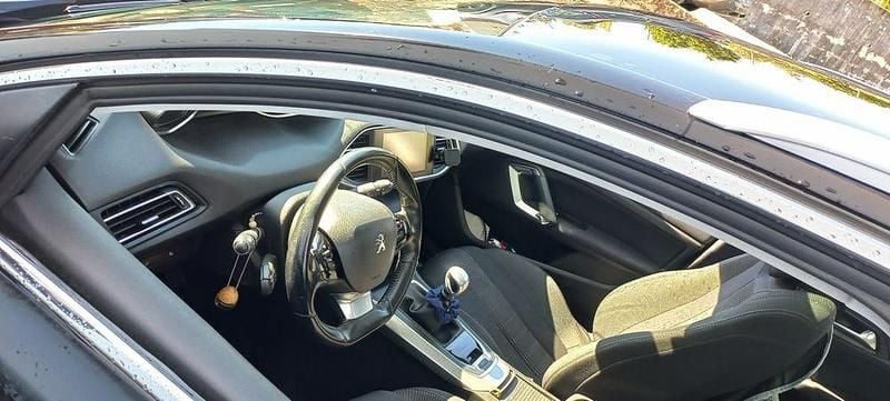 Usado 2016 Peugeot 308 Carrinha | € 12.500 (Preço elevado) - Imagem 1/4