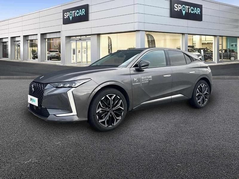 Cinza Usado 2025 DS Automobiles DS4 Sedan | € 37.500 (Caro) - Imagem 1/4