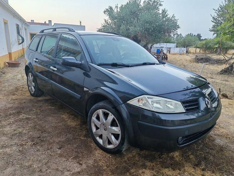 Usado 2006 Renault Mégane II Sedan | € 3.100 (Preço justo) - Imagem 1/4