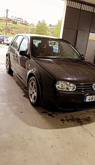 Usado 2000 VW Golf IV Sedan | € 3.000 (Preço justo) - Imagem 1/4