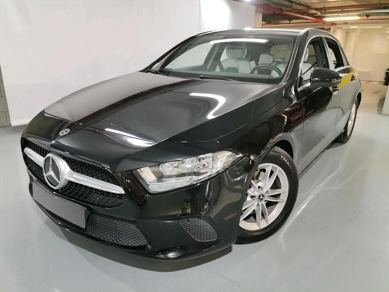 Preto Usado 2019 Mercedes A180 Style Sedan | € 23.990 (Preço justo) - Imagem 1/4