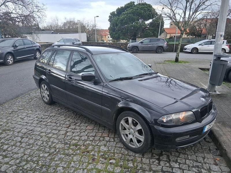 Usado 2000 BMW 320 Carrinha | € 2.950 (Bom preço) - Imagem 1/4