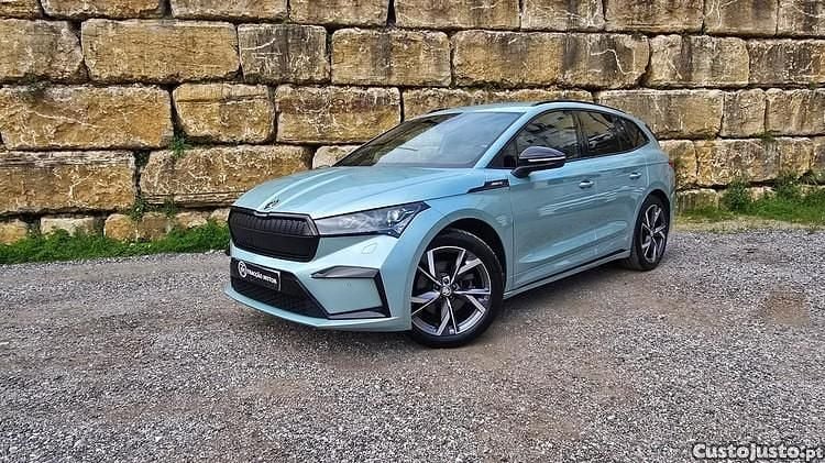 Usado Skoda Enyaq iV SportLine 150 kW (204 HP) 2023 Verde SUV