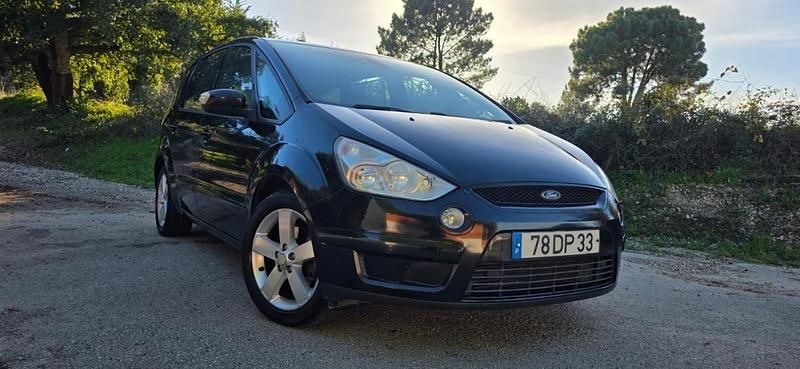 Usado Ford S-MAX S 125 HP (91 kW) 2007 Preto Monovolume