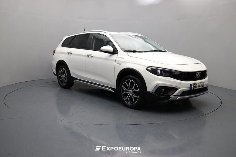 Usado Fiat Tipo Cross 101 HP (74 kW) 2023 Branco Carrinha