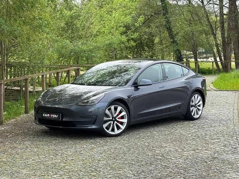 Cinza Usado 2021 Tesla Model 3 Performance Sedan | € 31.990 (Preço justo) - Imagem 1/4