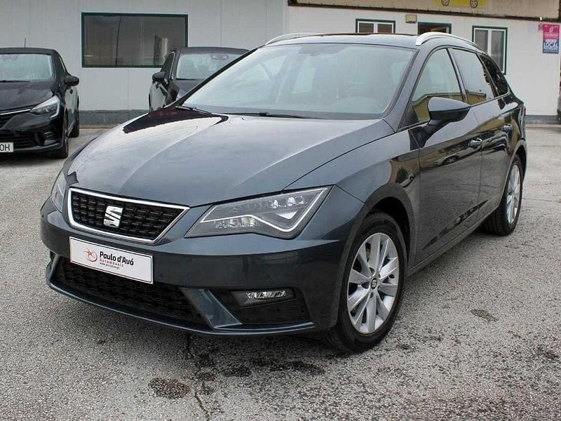 Cinza Usado 2020 Seat Leon ST Style Carrinha | € 15.900 (Preço justo) - Imagem 1/4
