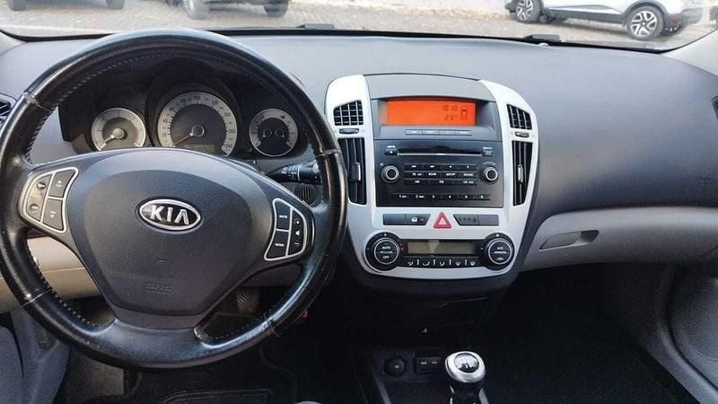Usado 2008 Kia Ceed Citadino | € 4.800 (Bom preço) - Imagem 1/4