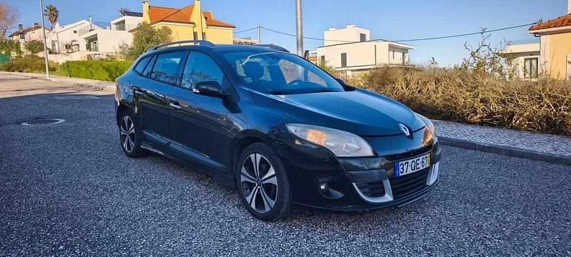 Usado Renault Mégane GrandTour 110 HP (80 kW) 2010 Preto Carrinha