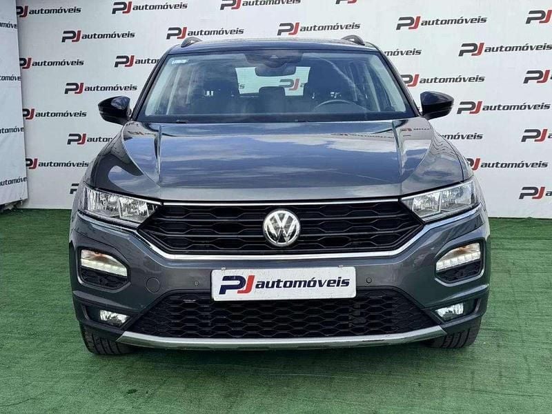 Cinzento Usado 2019 VW T-Roc SUV | € 17.990 (Preço justo) - Imagem 1/1