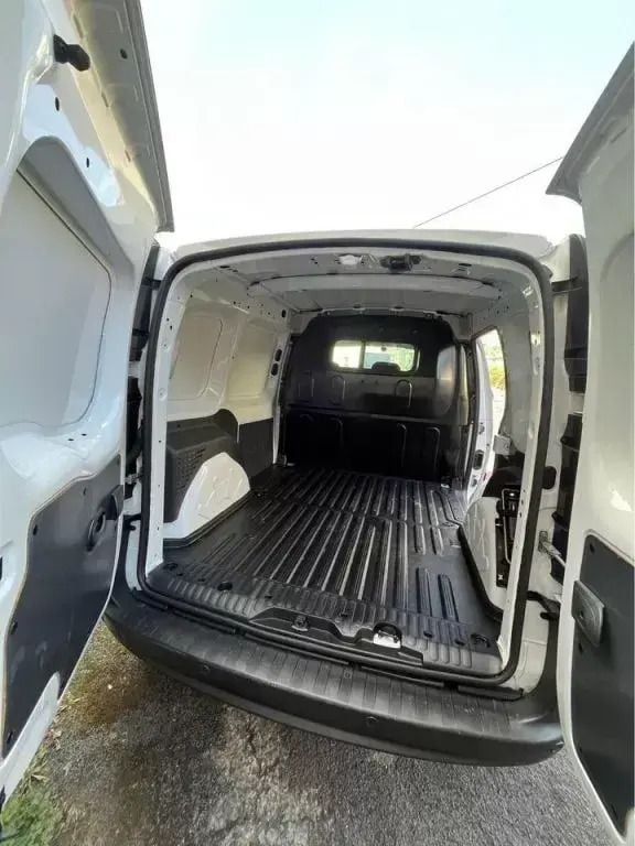 Usado Renault Kangoo 90 HP (66 kW) 2019 Branco Monovolume