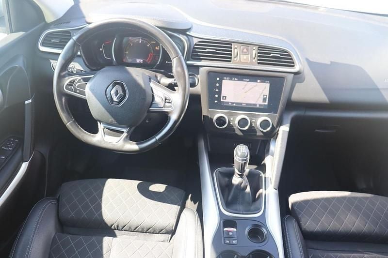 Usado Renault Kadjar Intens 110 HP (80 kW) 2021 Cinza SUV