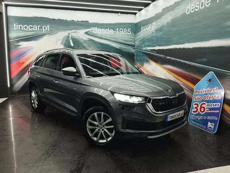Cinzento Usado 2022 Skoda Kodiaq SUV | € 29.699 (Super Preço) - Imagem 1/4