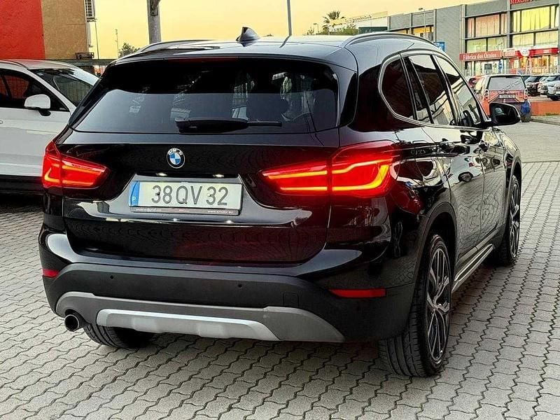 Usado BMW X1 Sport Line 116 HP (85 kW) 2016 Preto SUV