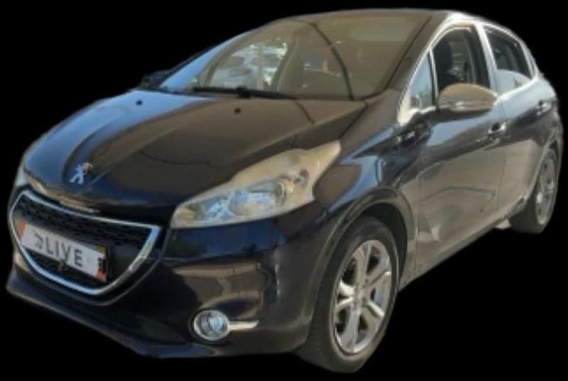 Azul Usado 2015 Peugeot 208 Citadino | € 10.000 (Caro) - Imagem 1/4