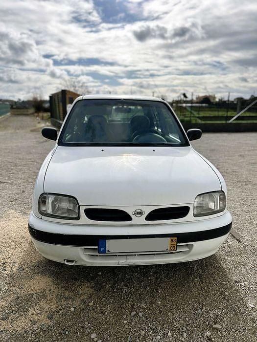 Usado 1998 Nissan Micra Sedan | € 1.000 - Imagem 1/4