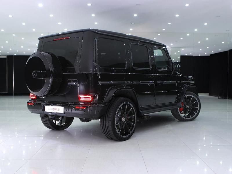Usado Mercedes G63 AMG AMG 585 HP (430 kW) 2024 Preto SUV