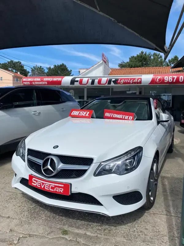 Branco Usado 2013 Mercedes E220 Cabrios | € 34.990 - Imagem 1/4