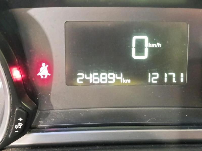 Usado Peugeot 308 Business-Line 102 HP (75 kW) 2019 Branco