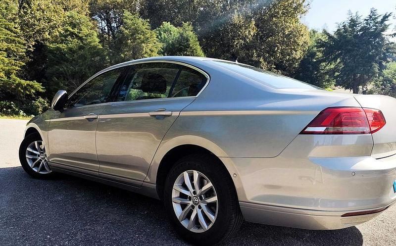 Usado 2016 VW Passat Sedan | € 11.950 (Preço justo) - Imagem 1/4