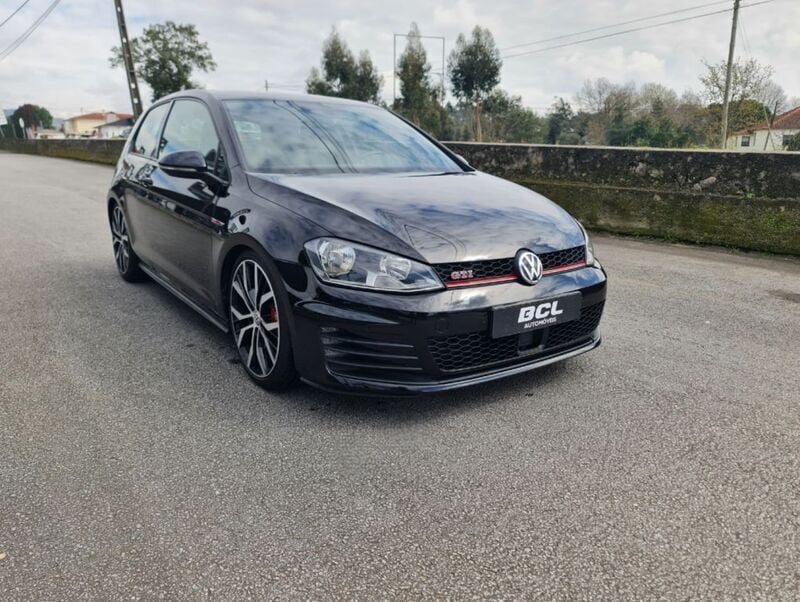 Usado 2016 VW Golf VII GTI Citadino | € 22.990 (Bom preço) - Imagem 1/4