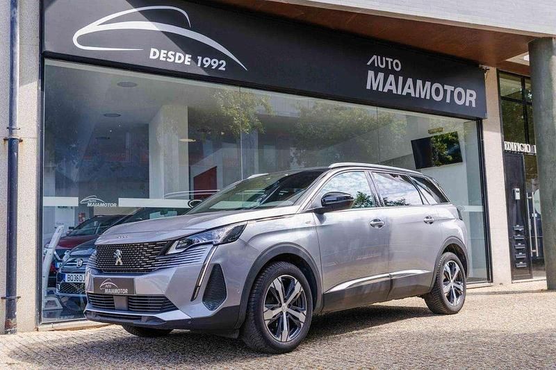 Cinzento Usado 2021 Peugeot 5008 Monovolume | € 24.900 (Preço elevado) - Imagem 1/4