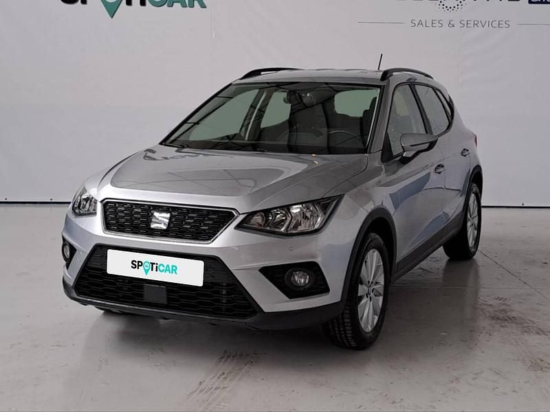 Cinza Usado 2019 Seat Arona Style SUV | € 16.900 (Preço justo) - Imagem 1/4