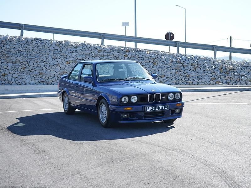Azul Usado 1989 BMW 320 Coupé | € 49.500 - Imagem 1/4