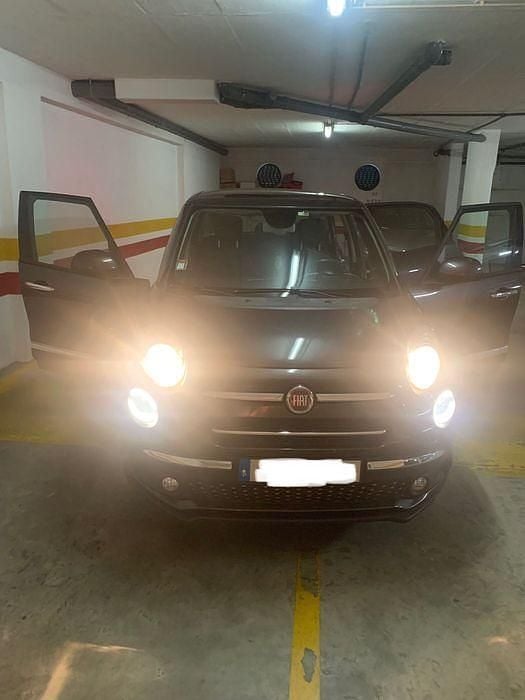 Usado 2018 Fiat 500L Lounge Monovolume | € 12.499 (Preço justo) - Imagem 1/4
