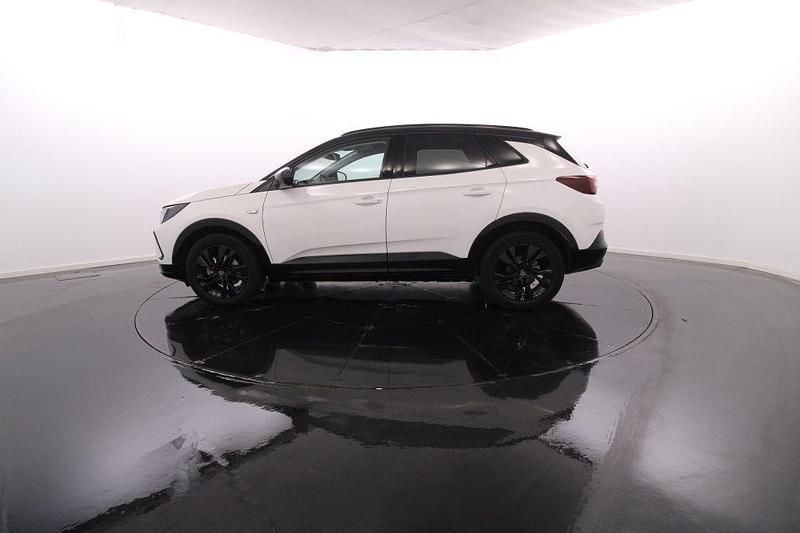 Usado Opel Grandland X 131 HP (96 kW) 2023 Branco SUV