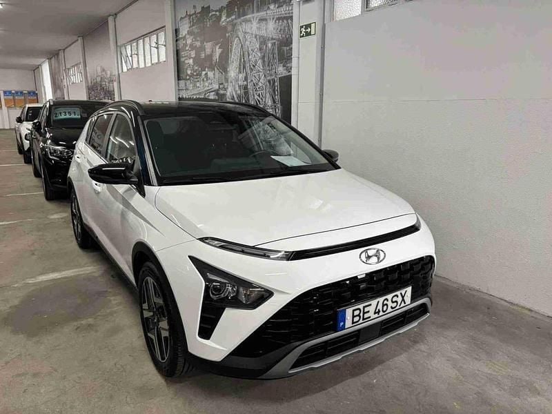 Branco Usado 2023 Hyundai Bayon SUV | € 17.990 (Preço justo) - Imagem 1/1