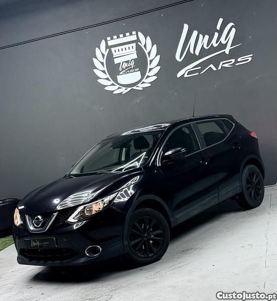 Cinza Usado 2014 Nissan Qashqai Premium Edition SUV | € 10.999 (Bom preço) - Imagem 1/1