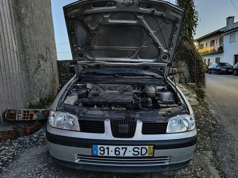 Usado 2001 Seat Ibiza Sedan | € 1.500 (Super Preço) - Imagem 1/4