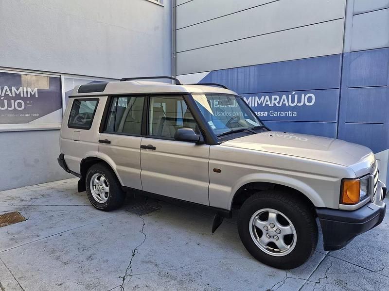 Usado Land Rover Discovery 2 136 HP (100 kW) 1998 Bege SUV