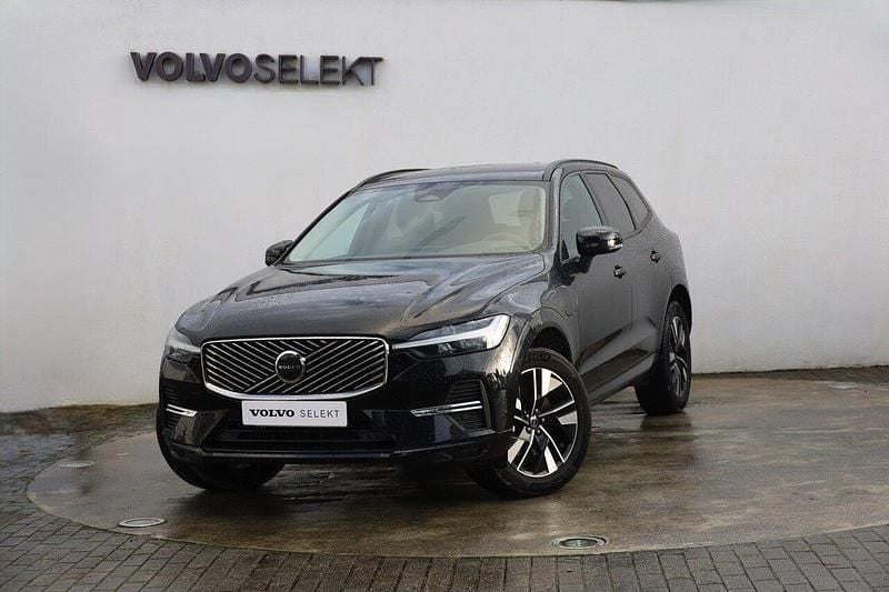 Usado Volvo XC60 Core 350 HP (257 kW) 2025 Preto SUV