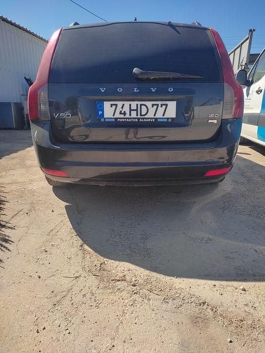 Usado 2009 Volvo V50 Carrinha | € 5.500 - Imagem 1/3