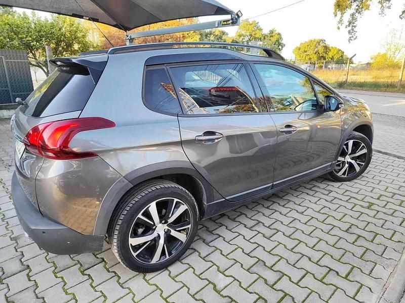 Usado Peugeot 2008 GT-line 130 HP (95 kW) 2018 Cinza SUV