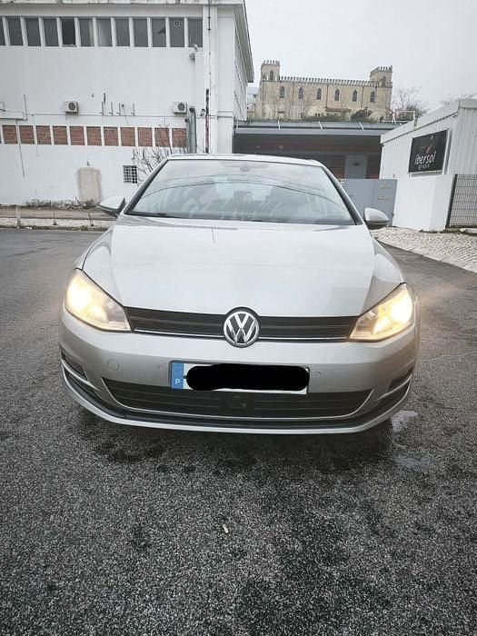 Usado VW Golf VII 105 HP (77 kW) 2013 Sedan
