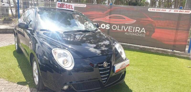 Preto Usado 2012 Alfa Romeo MiTo Progression Citadino | € 7.750 (Preço justo) - Imagem 1/4