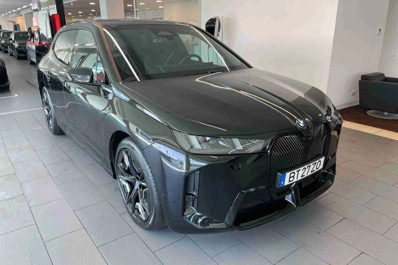 Preto Novo 2025 BMW iX Comfort Edition SUV | € 87.800 - Imagem 1/4