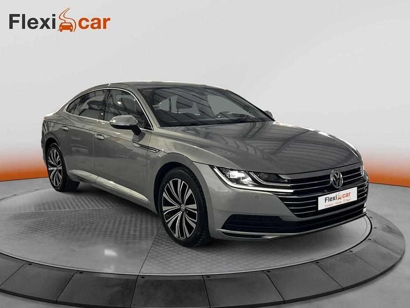 Usado VW Arteon 190 HP (139 kW) 2019 Cinzento Citadino