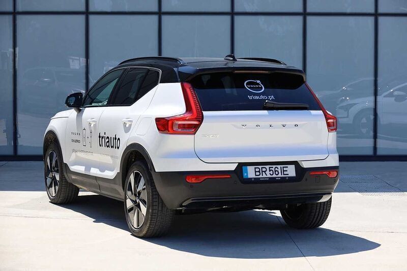 Novo Volvo EX40 Plus 185 kW (252 HP) 2025 Branco SUV