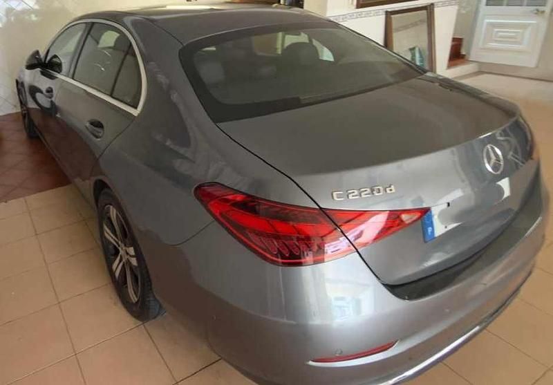 Usado Mercedes C220 200 HP (147 kW) 2021 Cinzento Sedan