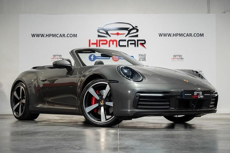 Usado Porsche 911 Carrera S Cabriolet 450 HP (330 kW) 2021 Cinza Cabrios